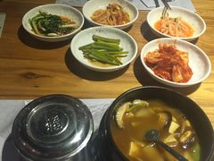 -丽池宫韩式汗蒸会馆(华灯坊店)