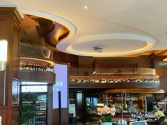 -MONICH牛排融合餐厅(和义大道购物中心店)