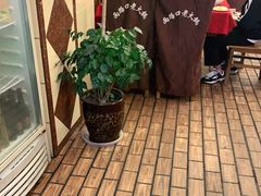 -山城年华老火锅(玉林店)
