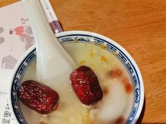 -屋里甜汤·潮汕手工鲜制概念店(F16店)