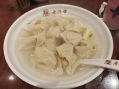 刀鱼馄饨-老半斋(福州路店)