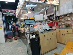 -明姨仔潮汕美食·碳炉猪脚·汕尾牛腩饭·起片鸡煲(起义路店)