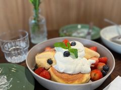 草莓舒芙蕾松饼-WOKKA by艮上(中海环宇荟店)