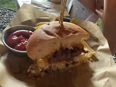 -J Create城市露营咖啡·简餐·宠物(上海动物园店)