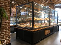 -焙丽拾光(麦凯乐直营店)