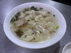 鲜肉小馄饨-舒蔡记生煎菜饭(云南中路店)