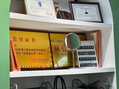 -海星奢选二手奢侈品手表包包鉴定回收寄卖(墨玉南路店)