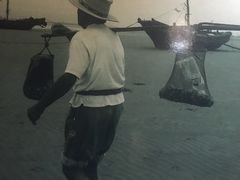 老照片-蓝湾碧波·老字号·疍家非遗海上餐厅