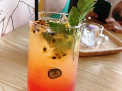 -ZING COFFEE 镜咖啡