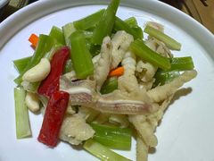 -卞氏菜根香(青羊万达店)