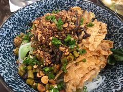 -东门七爷螺蛳粉(浦东店)