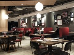 大堂-必胜客(新中纬店)