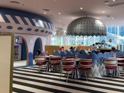 -奈尔宝家庭中心·亲子餐厅(前滩店)