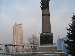 -人民防洪胜利纪念塔