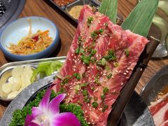 -明洞阿姨·韩式酱蟹烤肉·创意料理(三元桥店)