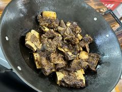 -鑫驼峰牛排火锅(普陀路店)