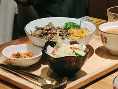 -POKEE VIA&Brunch·维娅(重庆来福士店)