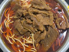 -薛记襄阳香辣牛肉面(平安路店)