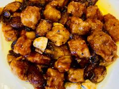 蒜子口蘑牛肉粒-燕春楼(海河华鼎店)