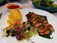 西贡炭烧烤猪颈肉配菠萝-美奈小馆·越南料理(中航城君尚购物中心店)