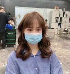 -藤野造型烫发染发