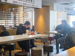 大堂-麦当劳(王顶堤店)