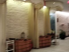 -东方棕泉·洗浴·按摩·美食国际水疗会所(福田店)