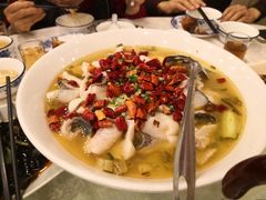 沸腾酸菜鱼-荔枝楼酒家(员村东璟店)