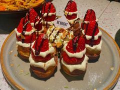 草莓忌廉华夫饼-BE BRIGHT KITCHEN(正佳广场店)