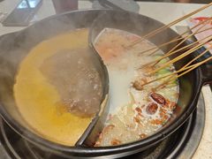 -钢管厂五区小郡肝串串香火锅(梅川路店)