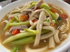 -红色湘菜馆(春风店)