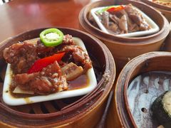 黑椒牛仔骨-老周记茶点