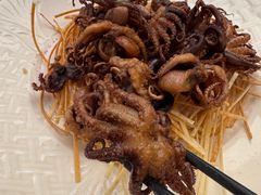 -品海楼·大连海胆锅贴馆(东港店)