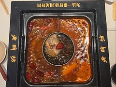 -老牌坊云南鱼豆花火锅(哈西万达店)