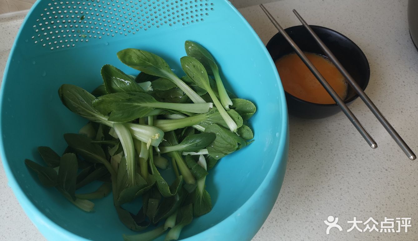 便捷午餐——青菜鸡蛋疙瘩汤(加耗油提鲜哦)