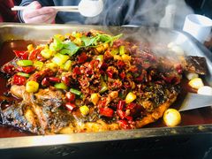 -辣尚瘾·烤鱼·新川菜(交大直营店)