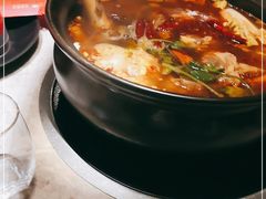 -沪小胖小龙虾(淮海中路旗舰店)