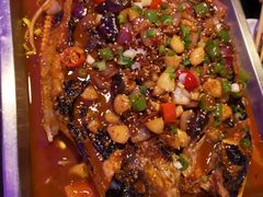-鸣记脆皮烤鱼·海鲜烤鱼(三八广场店)