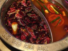 -麻辣英雄重庆火锅(二城广场店)