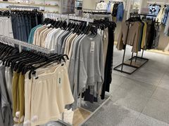 -hotwind热风(民盈山国贸店)