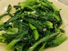 -银峰农庄·特色烧鸡·鲜无花果浸鸡