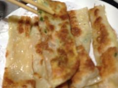 手抛饼-五星桥原切肥牛火锅·30年专注好牛肉(怀德桥店)
