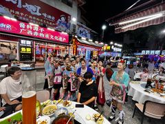 -刘姐啤酒鱼民族演艺餐厅(西街总店)