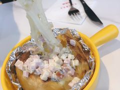 传统俄式芝士烤土豆-库滋明·俄罗斯特色美食(中央大街店)