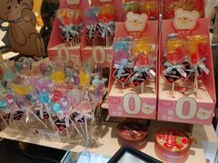 -花花卷卷·鲜食蛋糕(静安久光百货店)