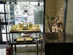 面包甜点陈列柜-皇后西斯汀(千姿汇店)