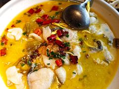 -荷塘秋月·本帮江浙菜(国权路店)