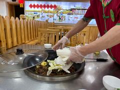 -屯老二农家铁锅炖·行业领军者(梅江店)