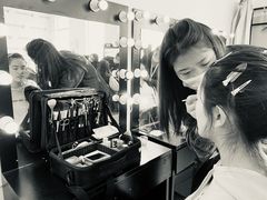 -艺采红鹰职业培训学校