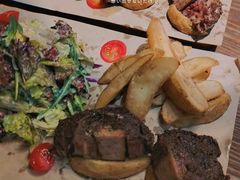 -The Cheebat 锌吧·Bistro(体育西店)